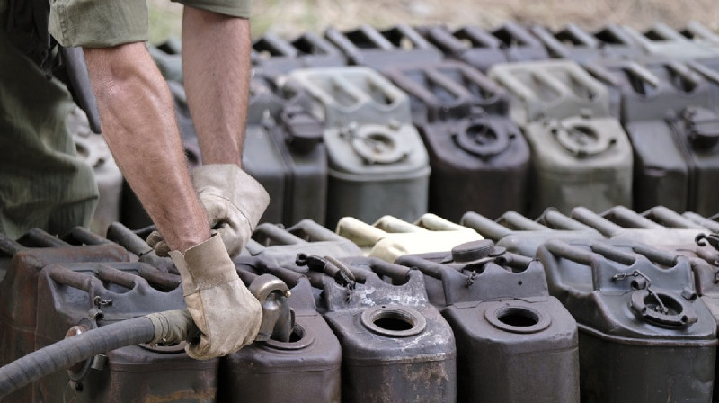 Қылмыстық топ зауыттан дизель отынын ұрлап келген