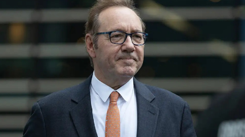 Өзбекстанға келген Кевин Спейси кенеттен ауруханаға түсті