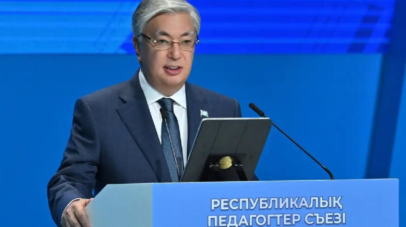 Президент: Білікті ұстаз даярлау ісіне айрықша мән беріп отырмыз