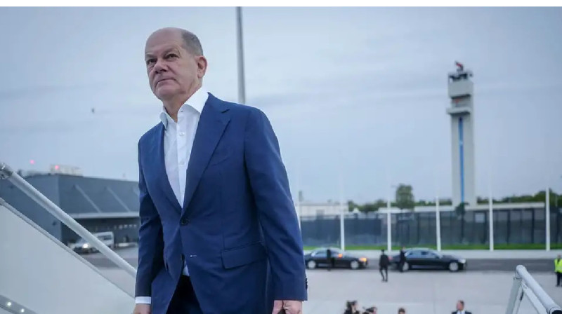 Германияда Шольцты қатты сынап жатыр