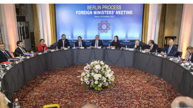 Барбок Батыс Балқанды қамту үшін ЕО-ны кеңейтуге шақырады