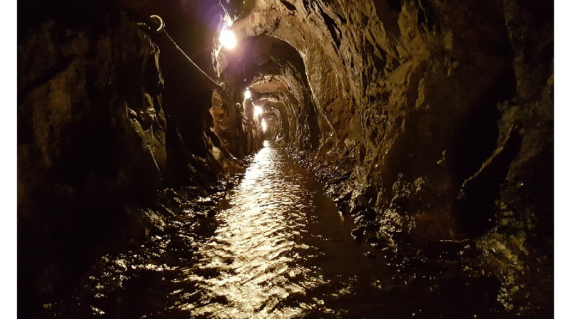 «Қазақстан» шахтасынан 106 адам шұғыл эвакуацияланды