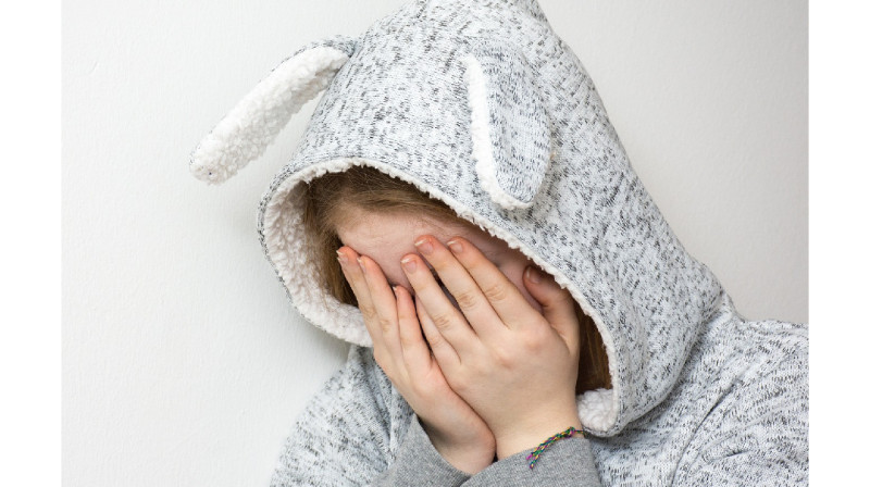 Жоғары сынып оқушысы 14 жастағы қызды пышақпен қорқытып зорлап келген