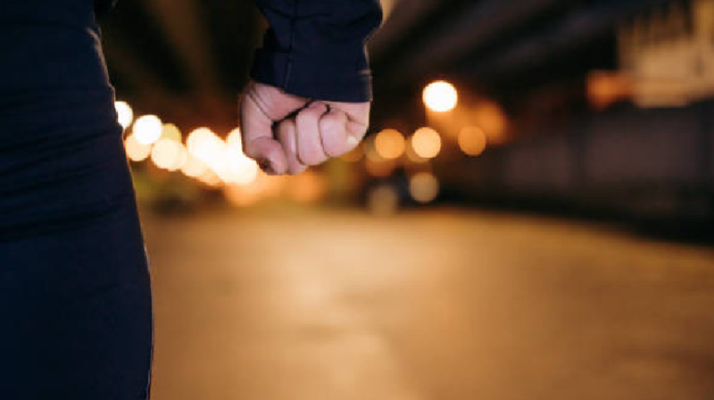 Полиция бөлімі бастығы әріптесін ұрып-соқты деп айыпталды