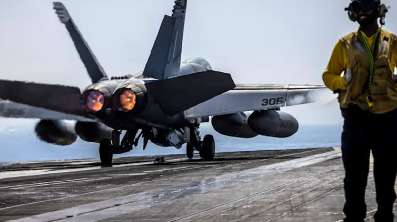 Сарапшы: АҚШ Таяу Шығыстағы соғысқа араласуы мүмкін бе?