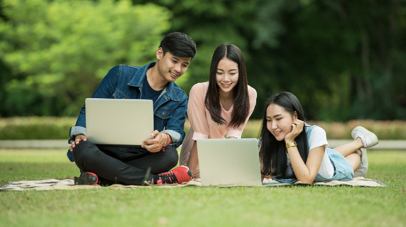 Қырғызстан азаматтарына Ресей ЖОО-да тегін оқу мүмкіндігі ескертілді