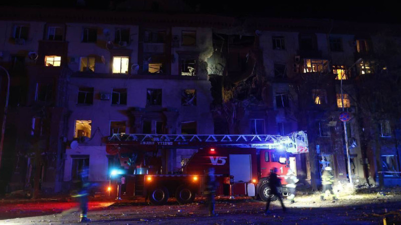 Запорожьеде зымыран көпқабатты үйге түсіп, бір адам қаза тапты