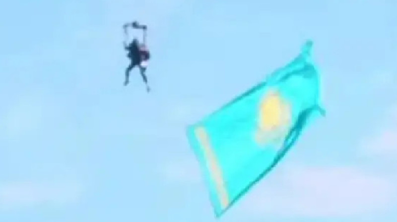 Қобызшы Ләйла Тәжібаева қазақстандықтарға ерекше сый жасады