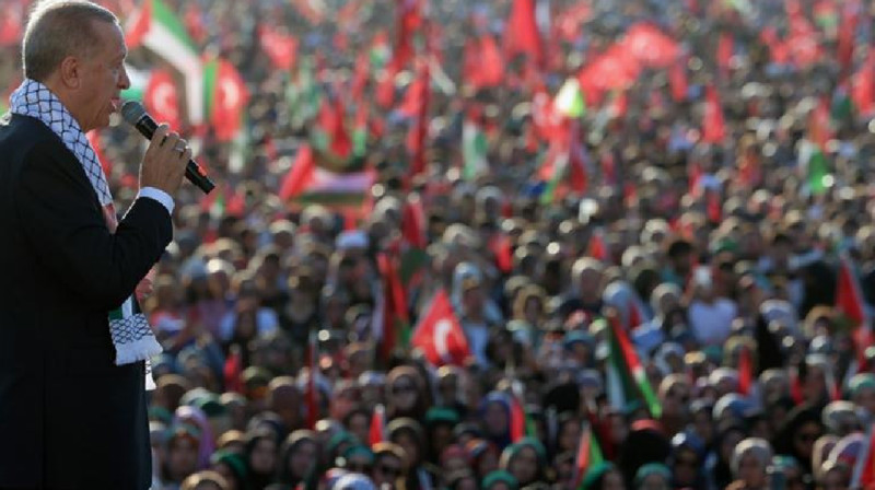 Стамбұлда жүз мыңдаған адам қатысқан палестинаны қолдаған шеру өтті