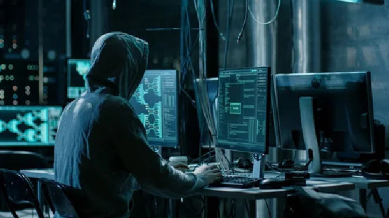 Әлеуметтік желі арқылы алаяқтық жасаған күдікті ұсталды