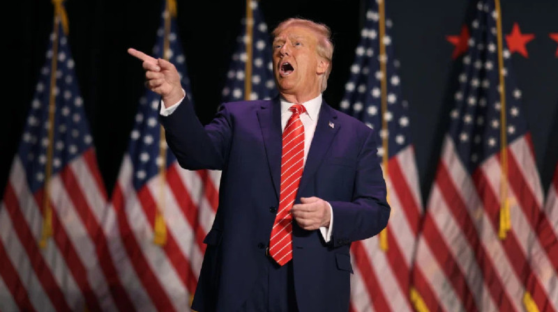 Трамп еуропалық елдерді Ресей шабуылынан қорғамау үшін қорқытқанын айтты