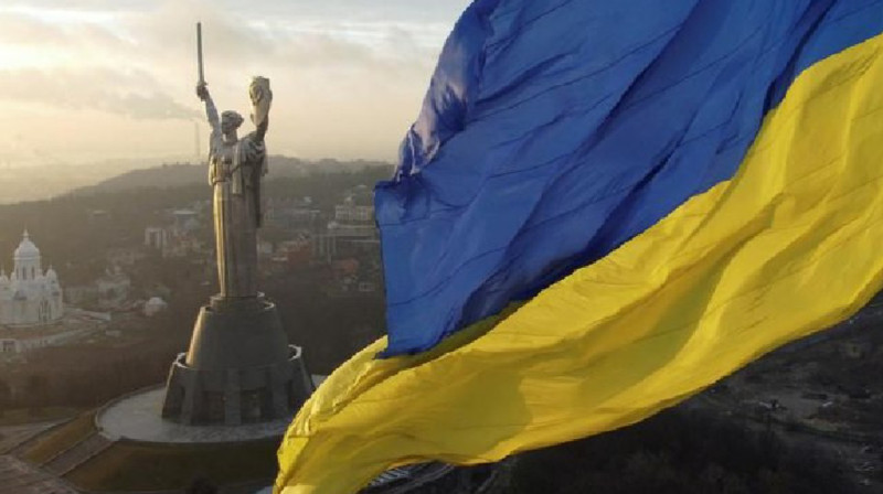 Киевтегі «Отан-Ана» монументі «Украина-Ана» деп өзгертілді