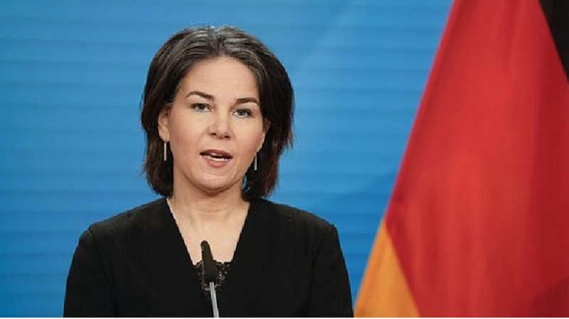 Бербок Баку мен Ереванды татуласуға шақырды