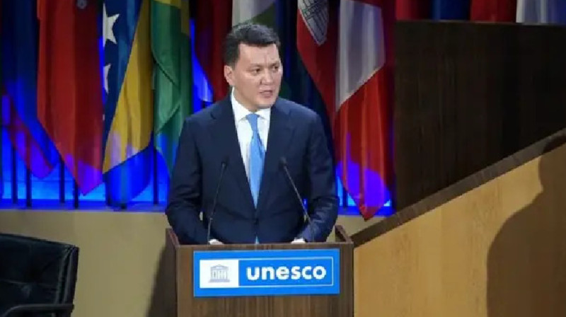 Ерлан Қарин ЮНЕСКО-ның Бас конференциясында сөз сөйледі