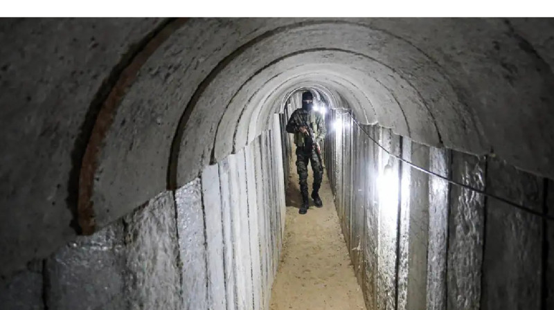 Израиль әскері Газа секторында жүзден астам туннельді қиратты