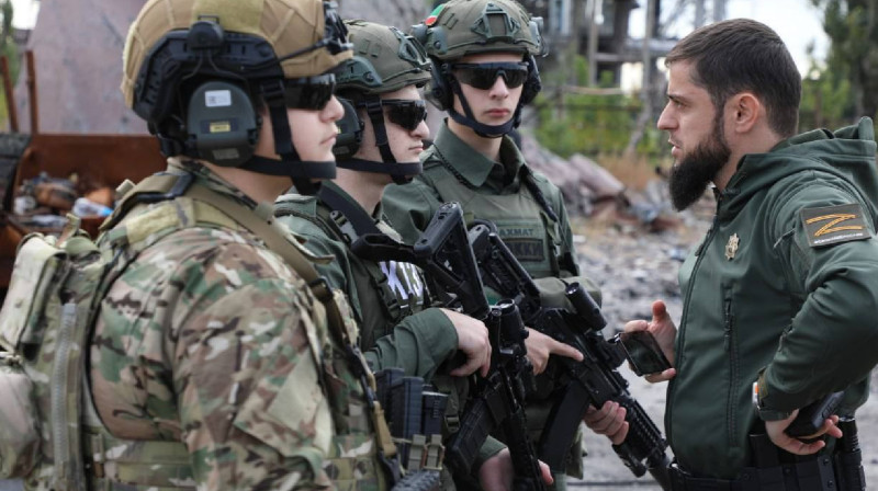 Қадыровтың ұлдары Шешенстан парламентінің жоғары орденімен марапатталды