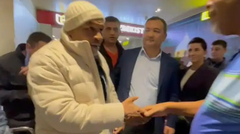 Майк Тайсон Ташкентке келді