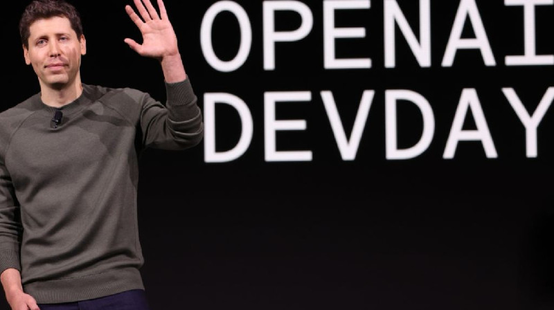OpenAI бұрынғы бас директоры Сэм Альтман Microsoft корпорациясына ауысты