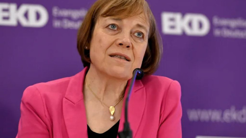 Евангелдік шіркеу кеңесінің басшысы секс-жанжалмен қызметінен кетті