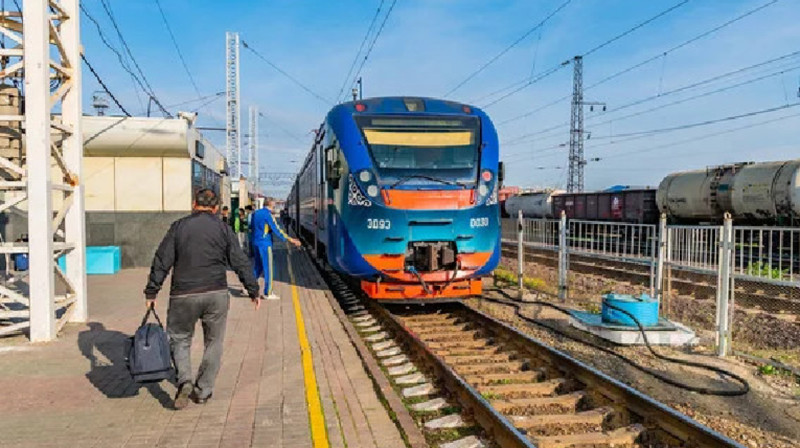 Жаңа жылда Алматы мен Астанаға қосымша пойыздар жүреді