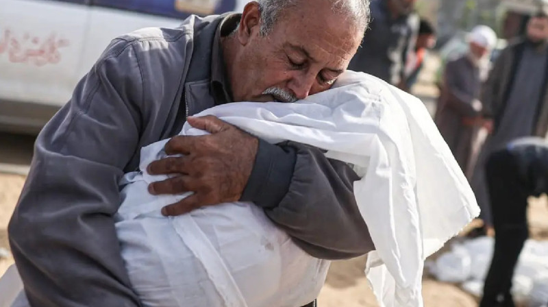 Газа секторында қаза тапқан палестиналықтар 14 мыңнан асты