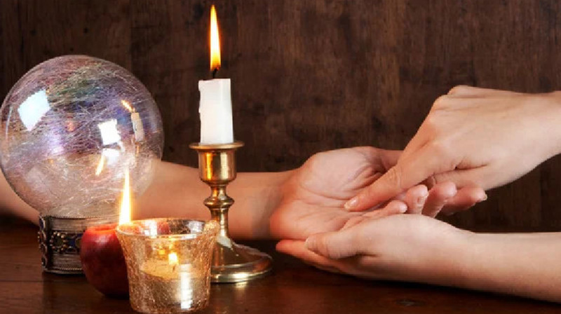 Қырғызстанда экстрасенстер жарнамасына тыйым салу ұсынылды