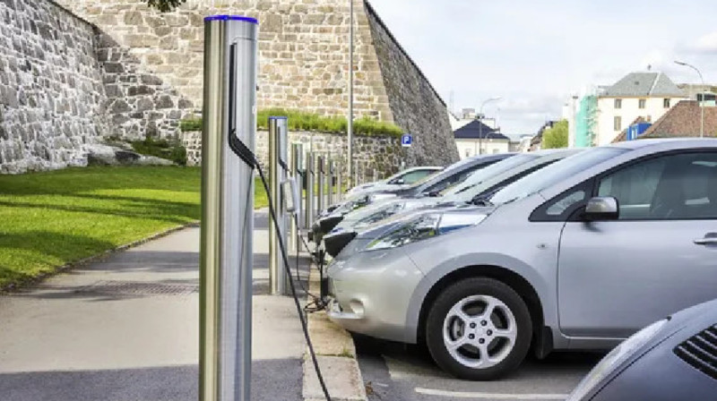 Төрт елге электромобильдерді баж салығынсыз кіргізу мүмкіндігі ұзартылды