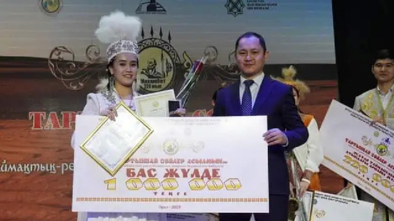 БҚО-да аймақтық-республикалық жыршы-термешілер байқауы өтті