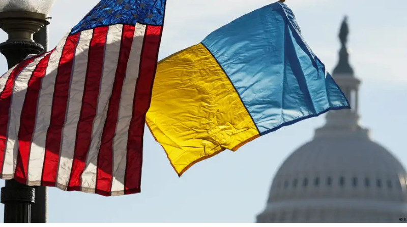 Ақ үй: Украинаға көмек жыл соңына дейін таусылуы мүмкін