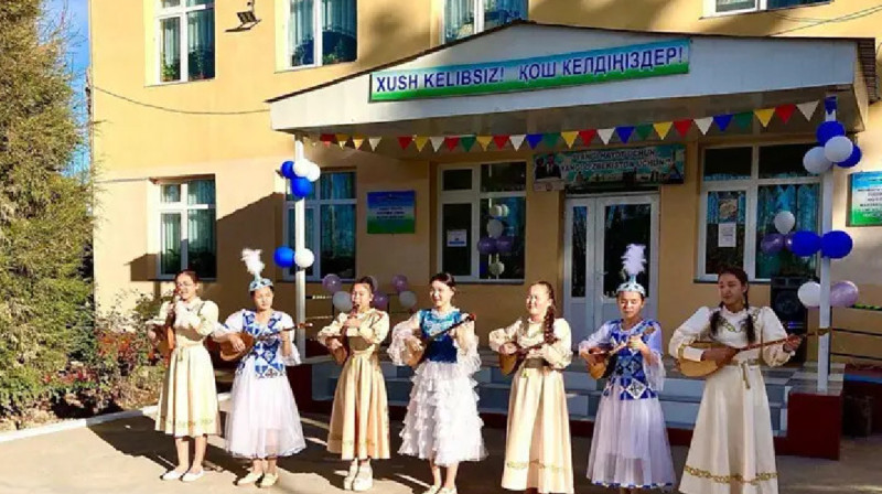 Өзбекстанда жаңа қазақ мектебі пайдалануға берілді