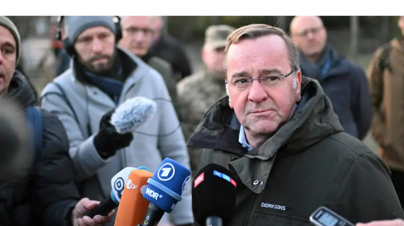 «Қолдан келгенін жеткіземіз». Германия Украинаға әскери көмек туралы