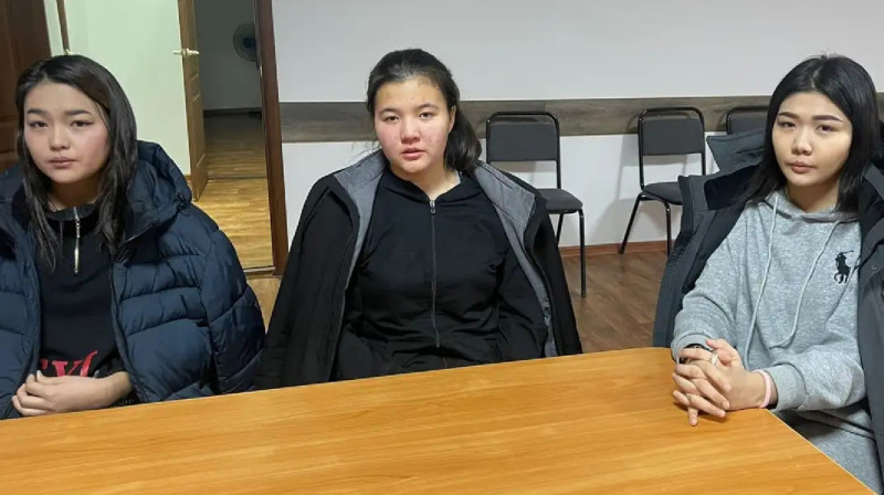 Ақтөбеде жоғалған үш қыз жалдамалы пәтерден табылды