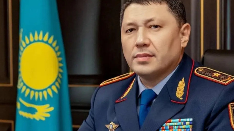 Министр жасөспірімді зорлау күдігімен полицейлер ұсталғанын растады