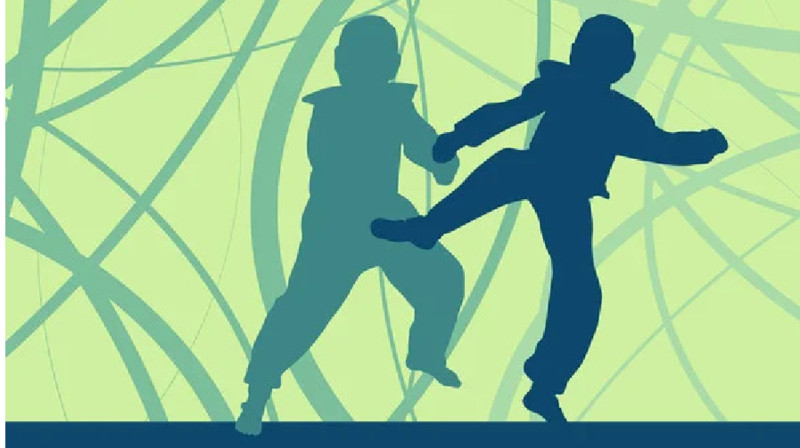 Оралда 9 жастағы баланы шешіндірген: Тергеу жүргізіліп жатыр