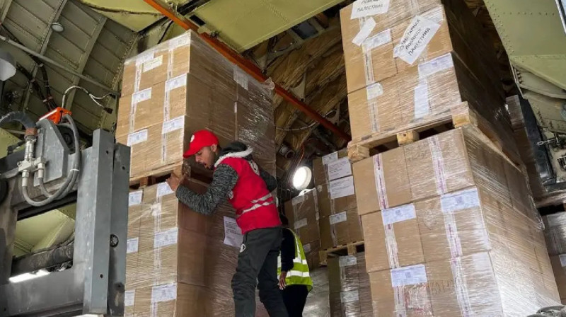 Қазақстанның гуманитарлық жүгі тиелген ұшақ Мысырға қонды