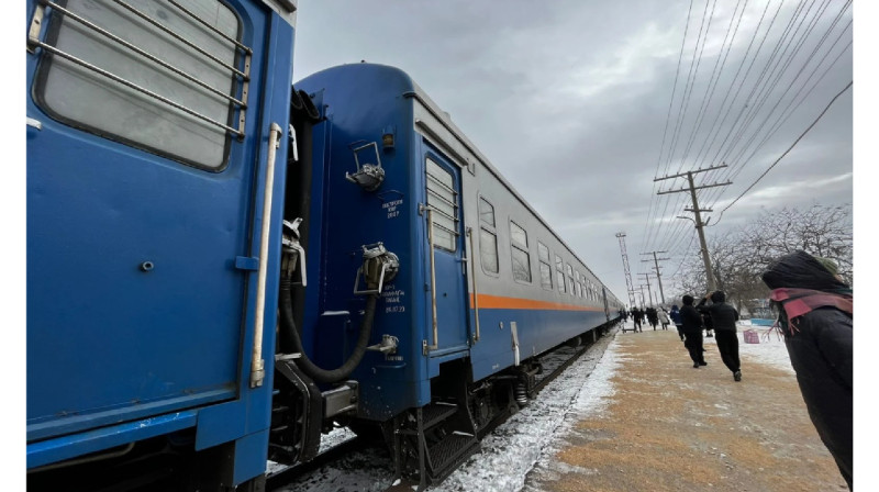 2 қаңтар күні қосымша 4 қалааралық пойыз жүреді