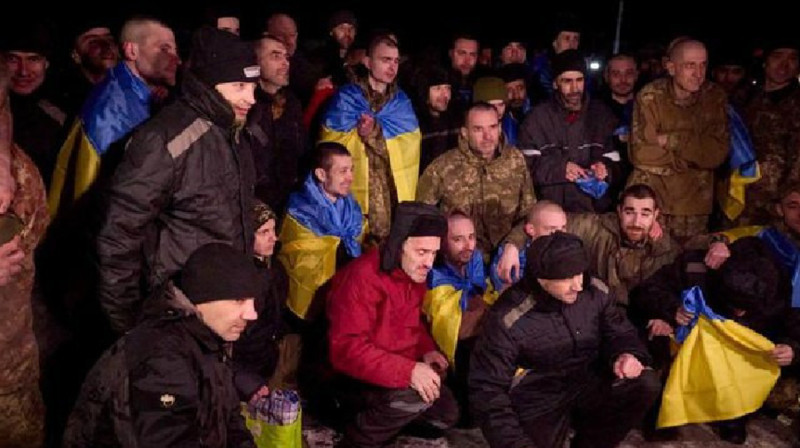 Ресей мен Украина тұтқындарымен алмасты