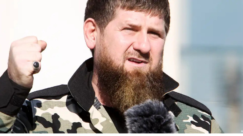 Рамзан Қадыров отбасына салынған санкцияларды алуға АҚШ-қа ұсыныс жасады