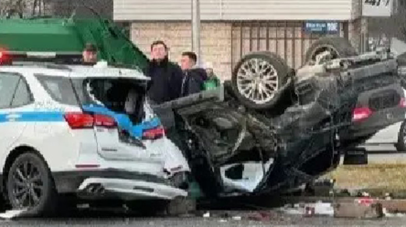Алматыда патрульдік көлік жол апатына ұшырады