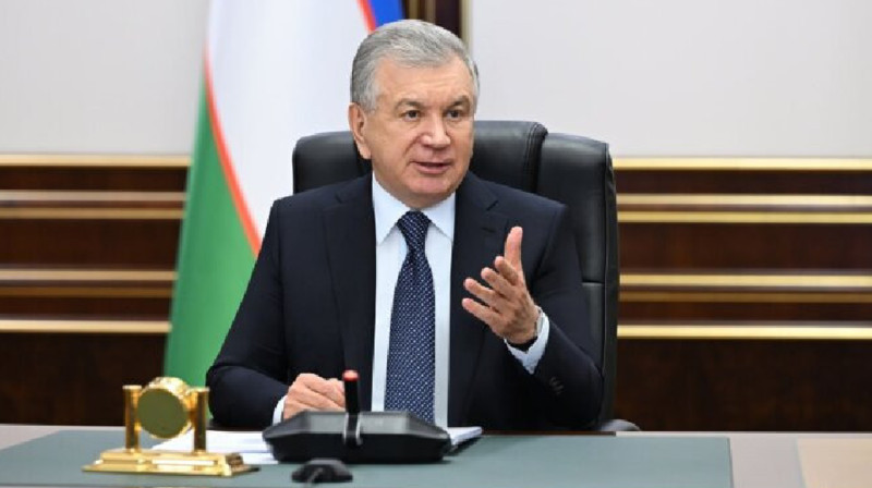 Шавкат Мирзиёев билікке 100 мың адамға мамандық беруді тапсырды
