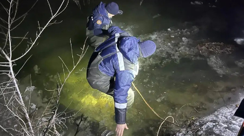 Ертісте су көтеріліп, 11 адам қауіпсіз жерге көшірілді