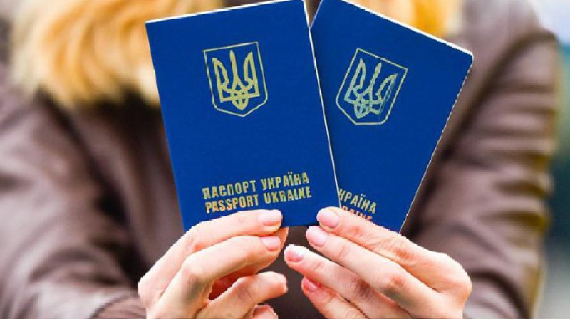 Зеленский Радаға көп азаматтық туралы заң жобасын ұсынды