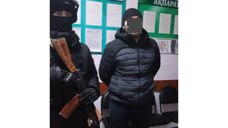 Оралда жалған полиция қызметкері ұсталды