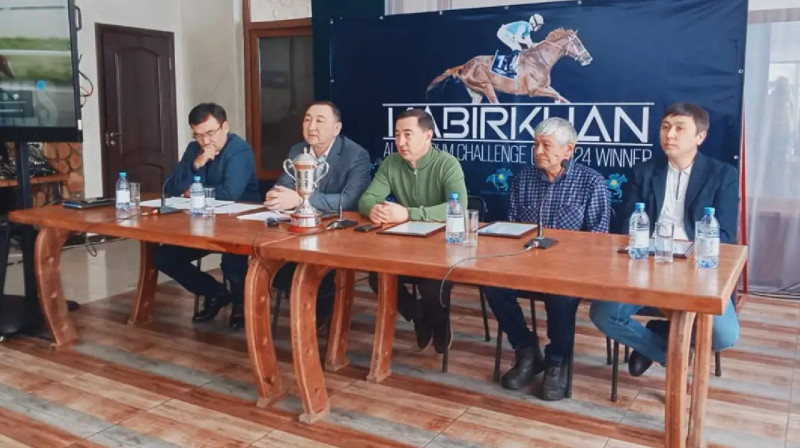 Талғат Жайсанбаев: Кабирхан әлемдегі ең үздік ондыққа кіре алады