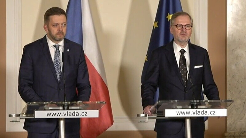 Чехия енді Беларусь пен Ресей азаматтарына виза мен елде тұруға рұқсат бермейді