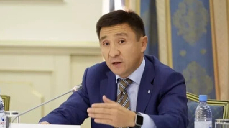 «Ірі көлемдегі сыбайлас жемқорлық». Бұрынғы мәдениет вице-министрі ұсталды
