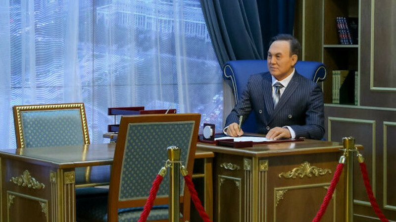Назарбаевтың балауыз мүсінін мұражайдан алып тастады