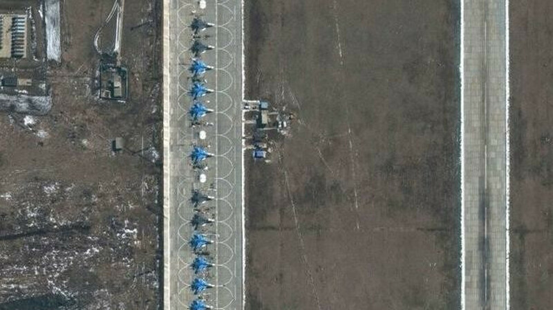 Морозовск аэродромына шабуылда 6 әскери ұшақ жойылды