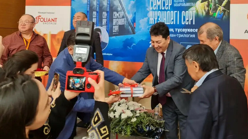 Елордада Кенесары жайлы тарихи романның тұсауы кесілді