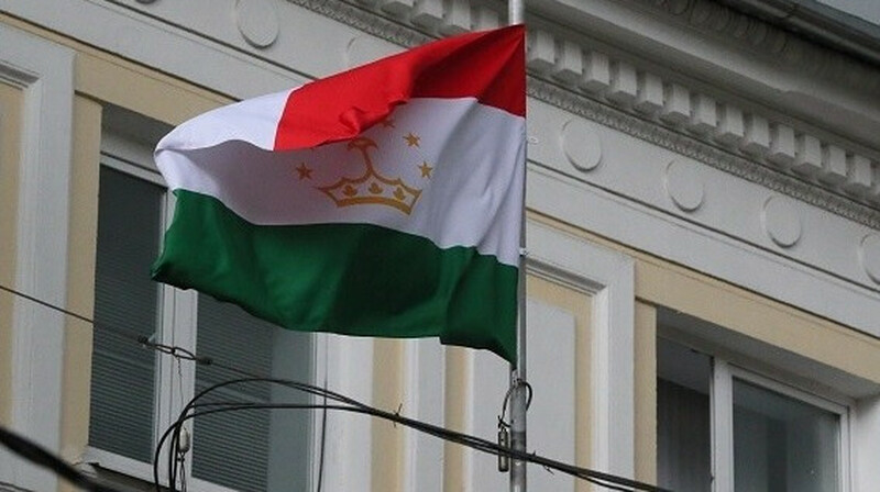 Тәжікстан өз азаматтарын Ресейге бармауға шақырды